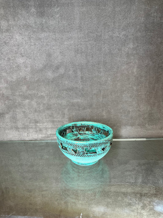 Sea Green Ceramic Serving Bowl - HighTouch 
