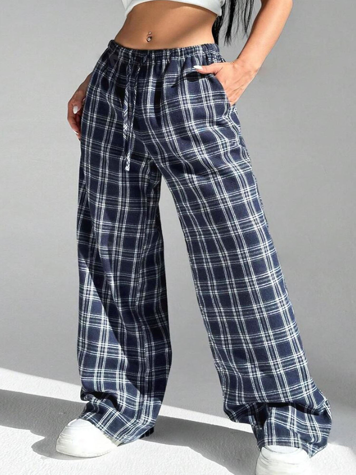 Women's Casual All-match Loose Drawstring Plaid Pocket Trousers-HighTouch