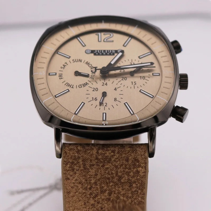 The Mason Edge Wristwatch - Modern Stainless Steel Mens Watch