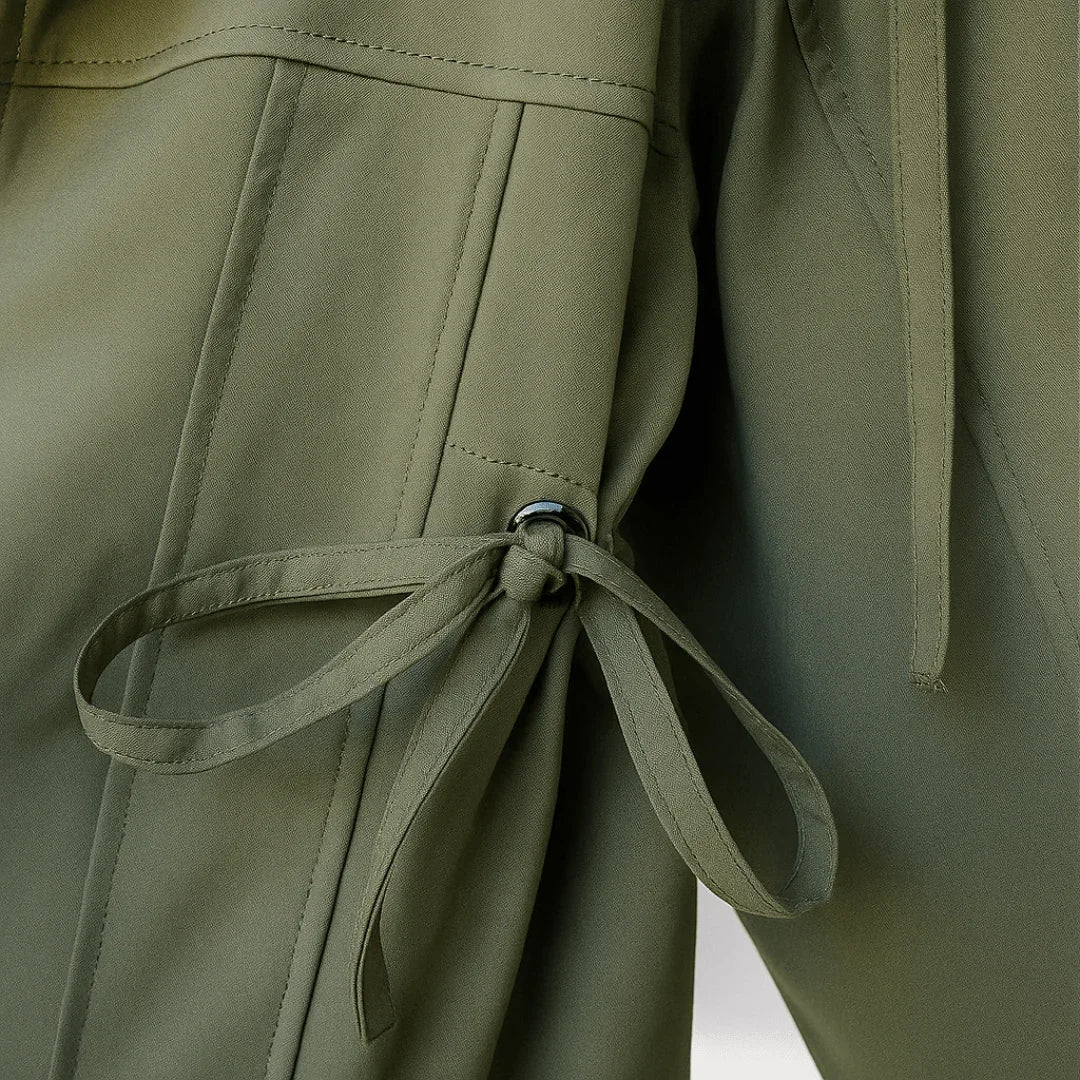 Women’s Drape Windbreaker Jacket for Everyday Wear