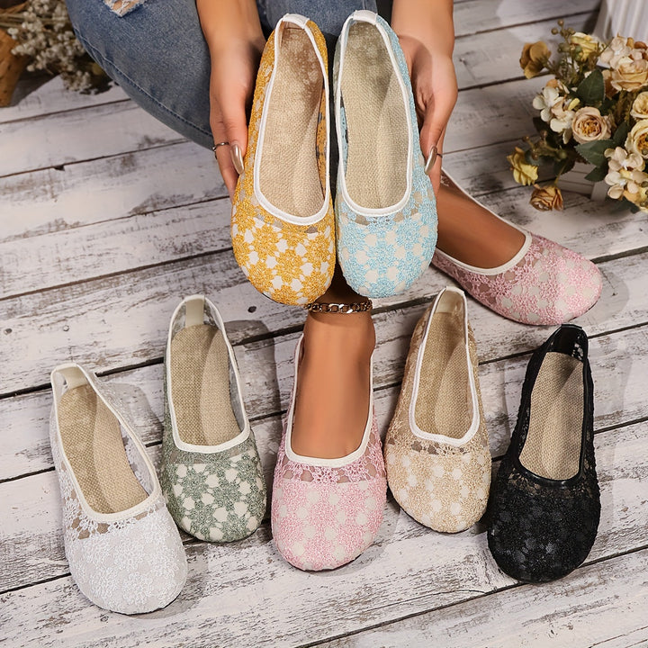 Wide Fit Shoes for Swollen Feet Women | Adjustable Slip-On Flats