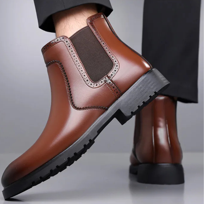 Men’s Leather Chelsea Boots – Smart Comfort