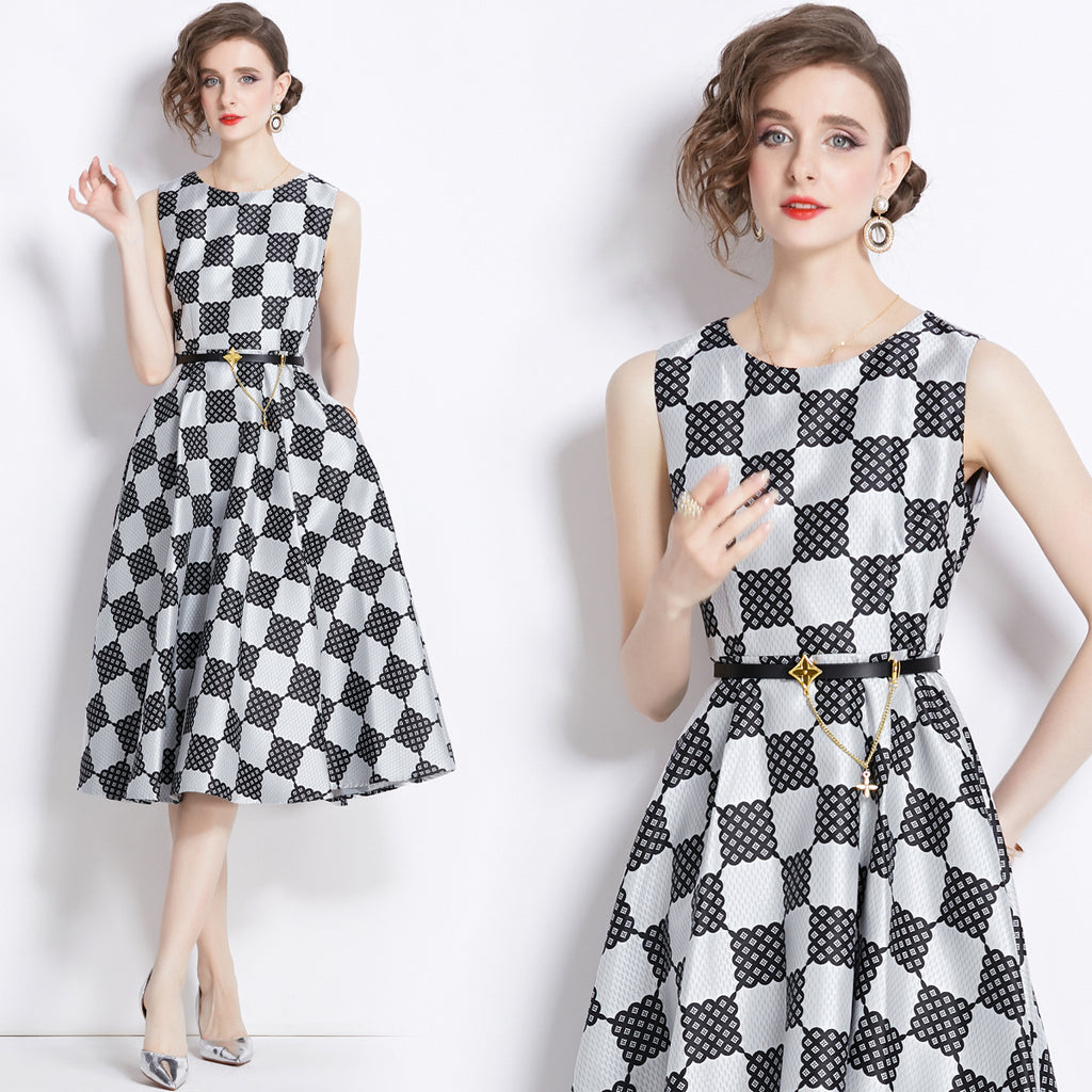 Women's Plaid Sleeveless Shift Dress – Mid-Waist Casual Mini Dress-HighTouch