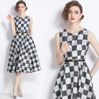 Women's Plaid Sleeveless Shift Dress – Mid-Waist Casual Mini Dress-HighTouch