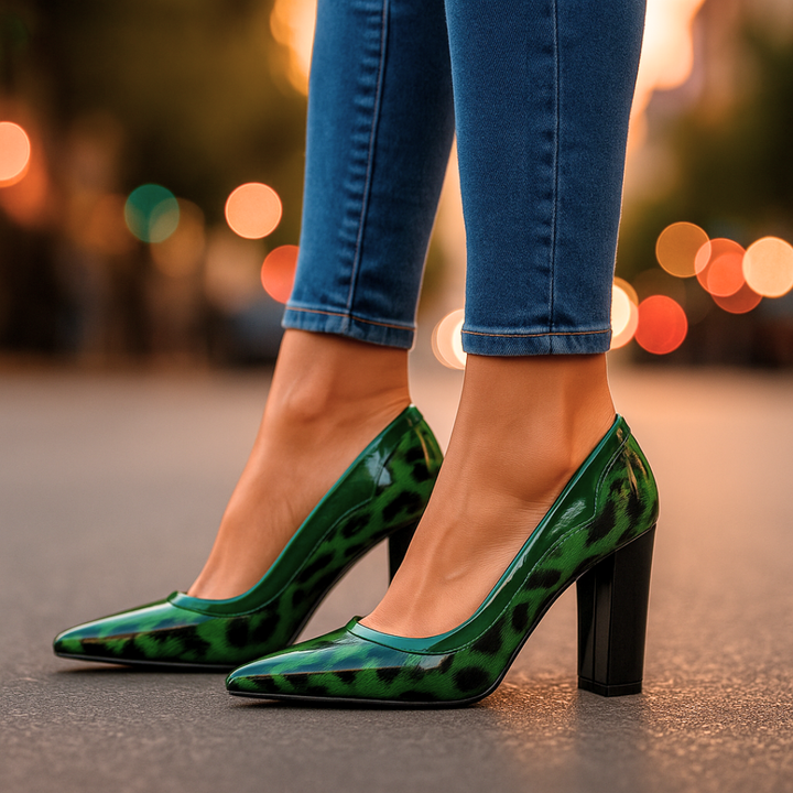Women's Strappy Heels – Elegant Low Kitten Heel