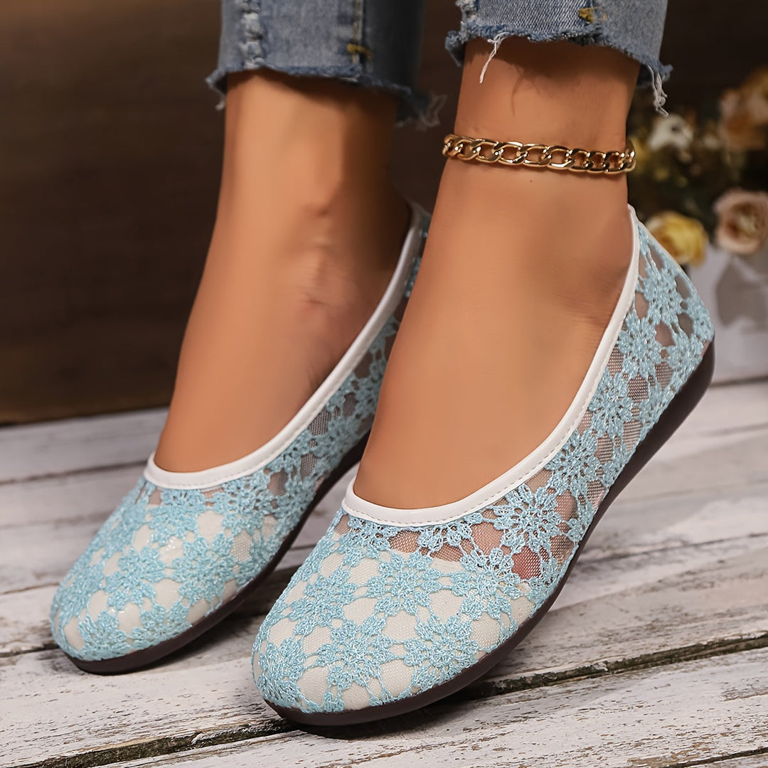 Wide Fit Shoes for Swollen Feet Women | Adjustable Slip-On Flats