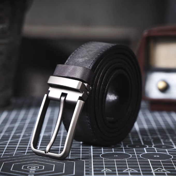 Men's Full-Grain Leather Belt – Buckhorn