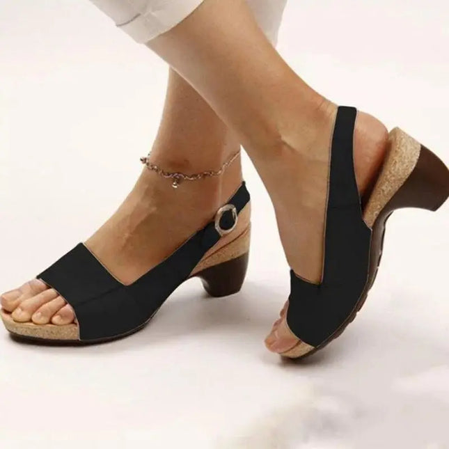 2025 Summer New Women's Shoes European Andplatform Shoe Flat Sandals Mens Sandals Slides Sandales Pour Femmes