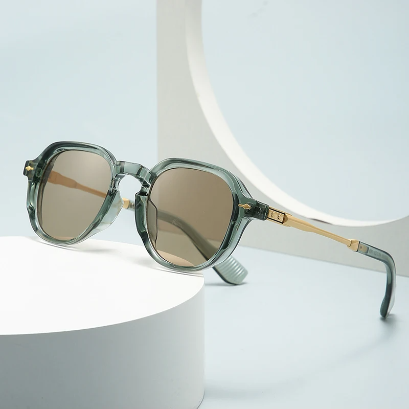 Vista Rectangular Sunglasses