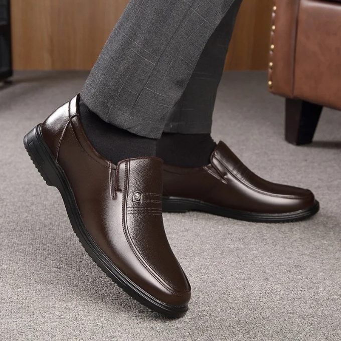 Men’s Leather Loafers – Semi-Gloss Slip-On Style