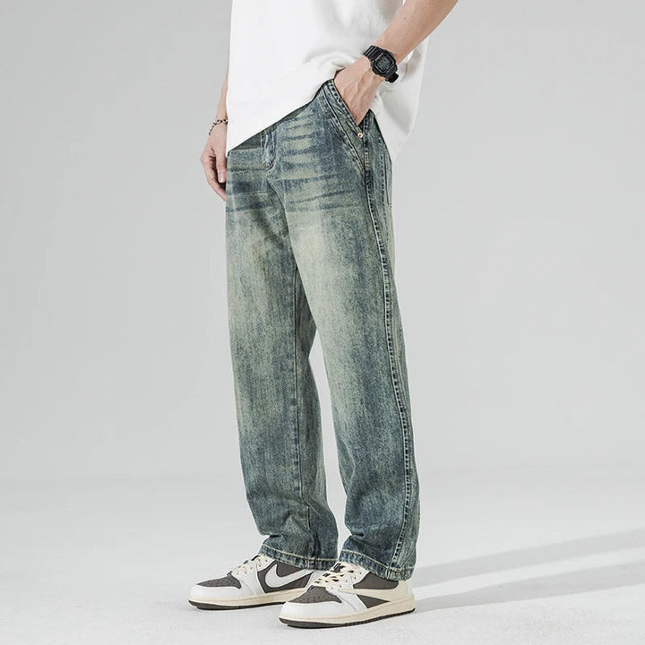 Men's Classic Fit Denim Jeans for Everyday Style