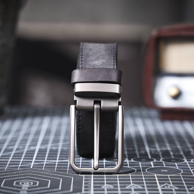Men's Full-Grain Leather Belt – Buckhorn
