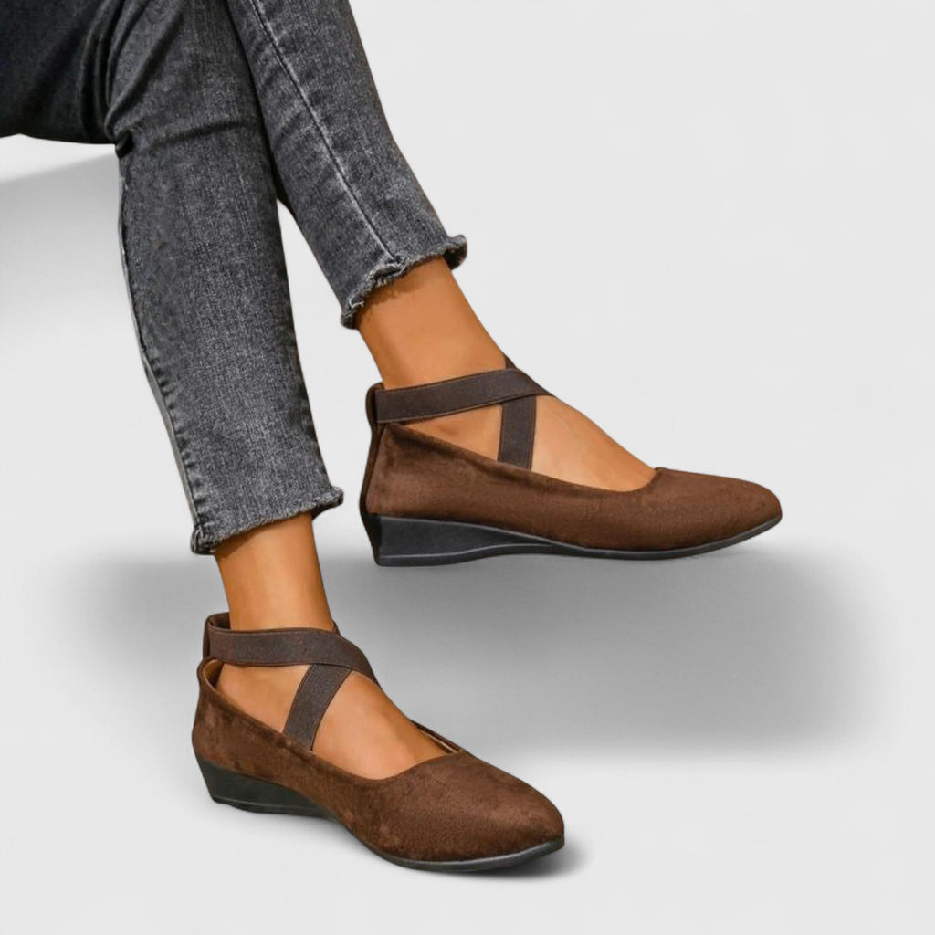 Jynna Leather Orthopedic Shoes Luxe