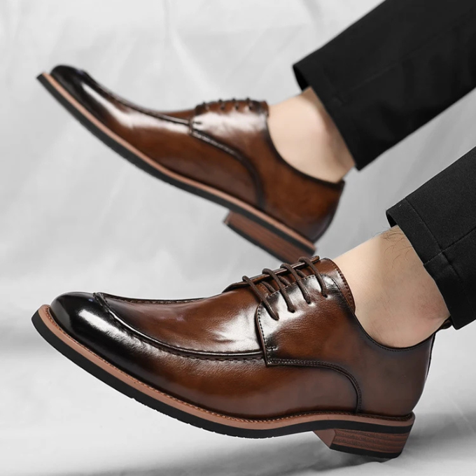 Men’s Oxford Dress Shoes – Polished Leather Style