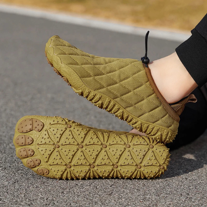 Men’s Quilted Walking Shoes – Lightweight & Warm