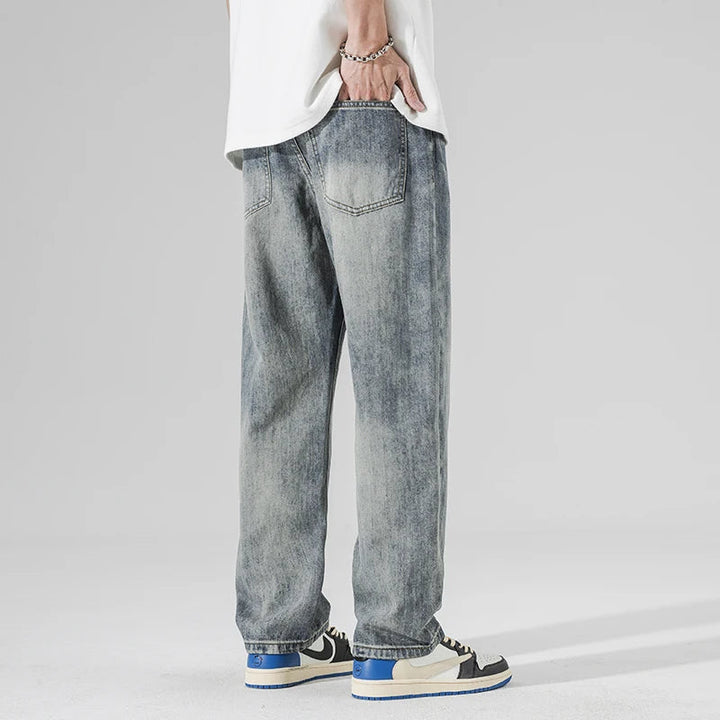 Men's Classic Fit Denim Jeans for Everyday Style