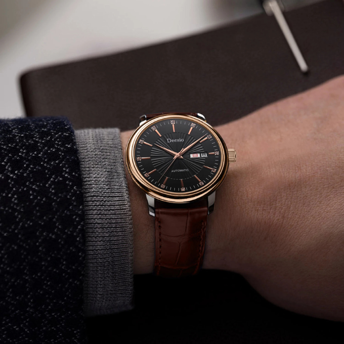 Men's Leather Watch – Deesio Classic Chronograph