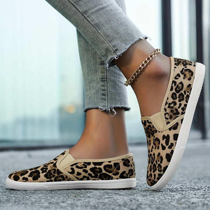 Women's Slip On Walking Shoes - Lightweight Breathable Mesh Loafers