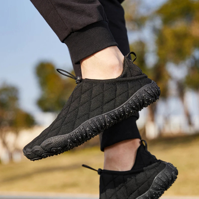 Men’s Quilted Walking Shoes – Lightweight & Warm
