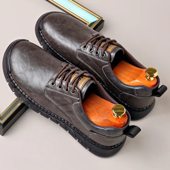 Men’s Full-Grain Leather Shoes – Smart Comfort