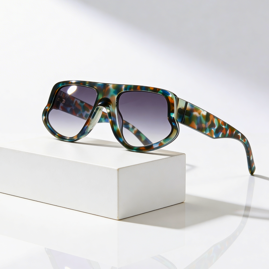Women's Oversized UV400 Sunglasses – Gradient Acetate