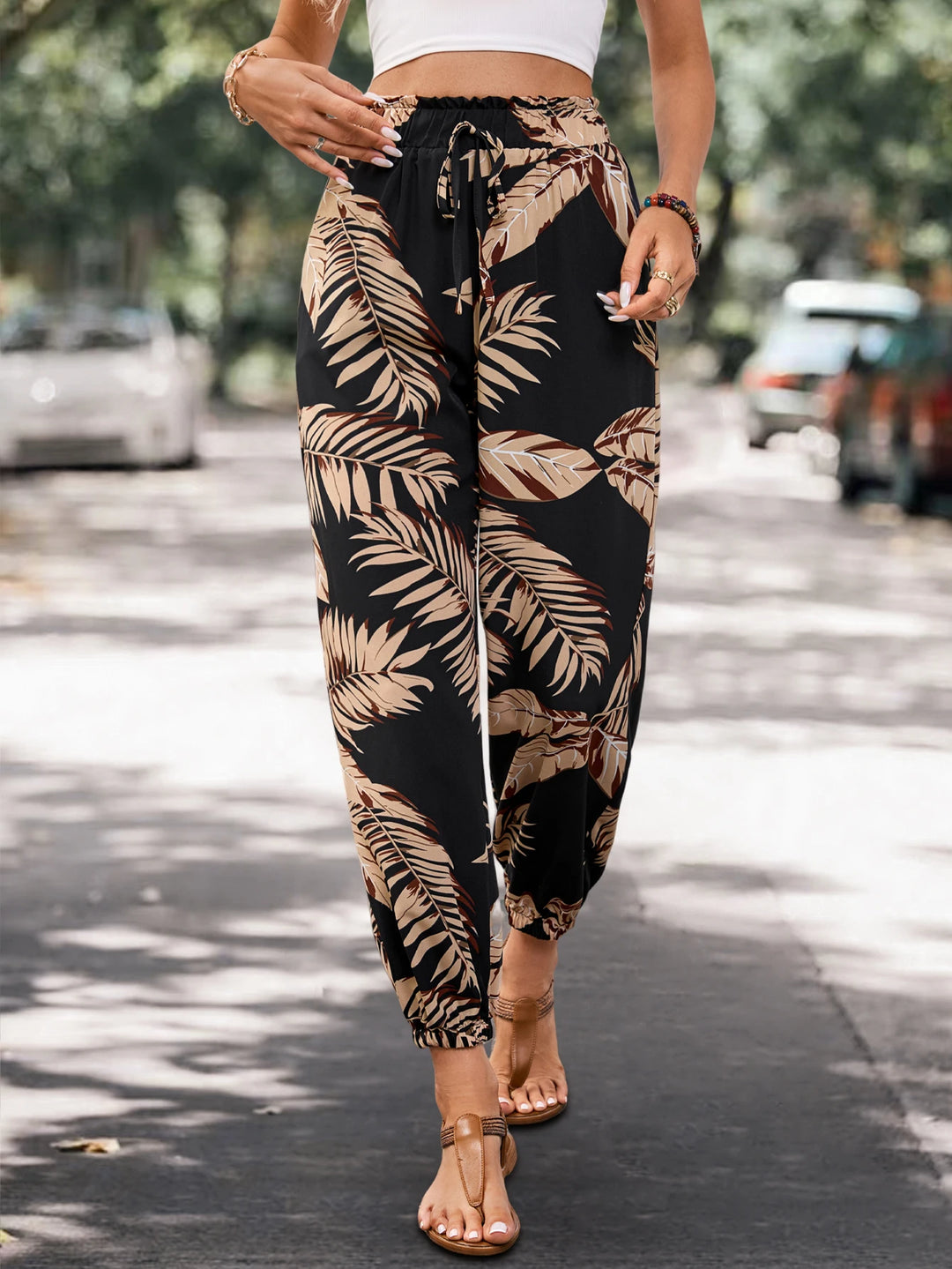 Women’s Summer Pocket Joggers – Lightweight Loose Fit Plant‑Print Cargo Pants-HighTouch