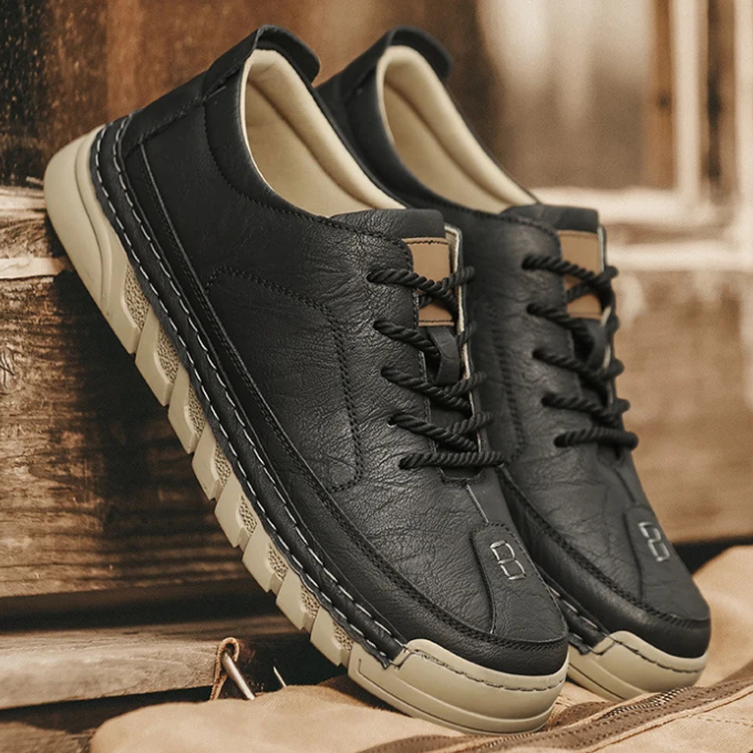Men’s Leather Shoes – Lightweight Comfort & Grip