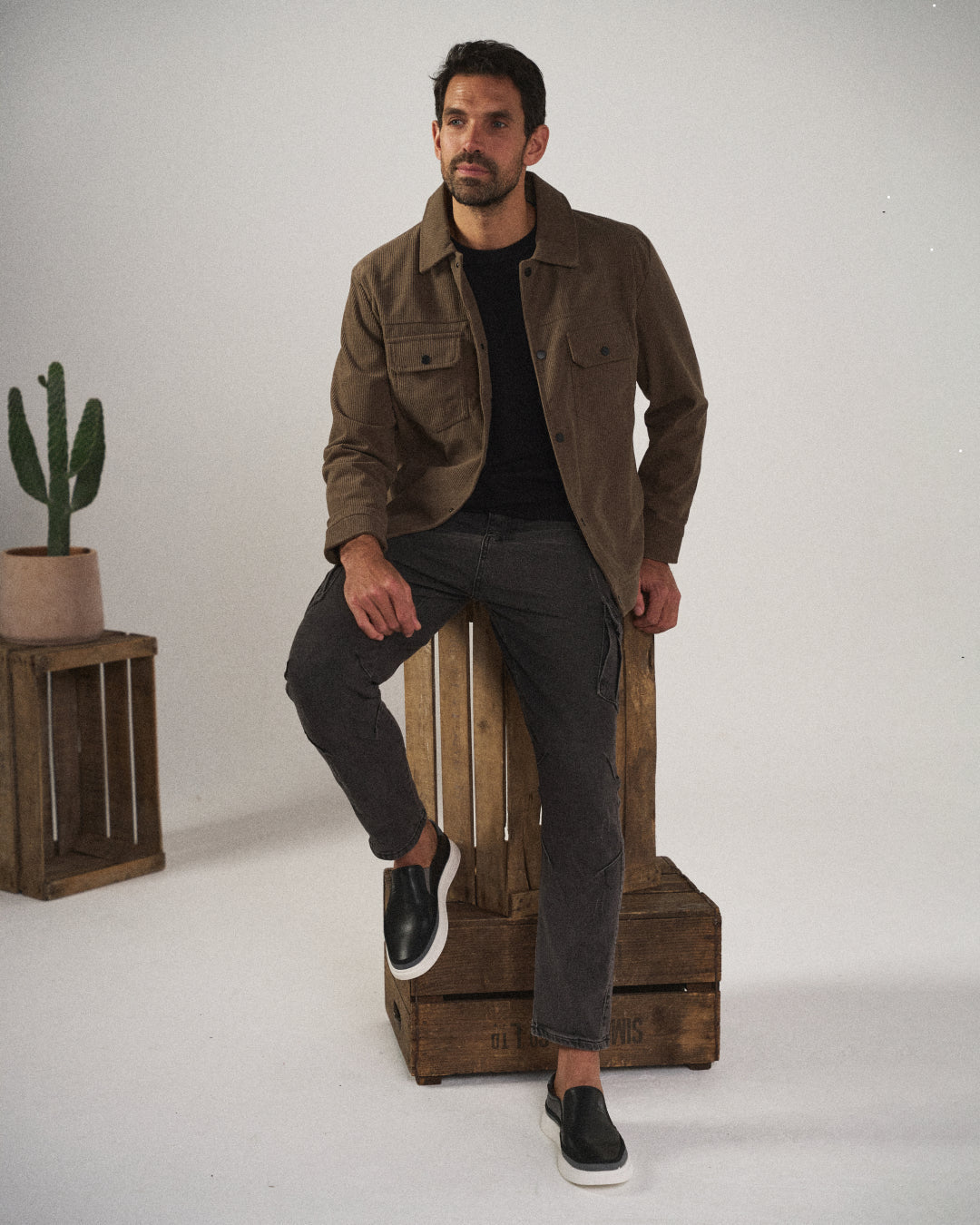 Men's Slim Fit Cargo Pants – 4-Way Stretch