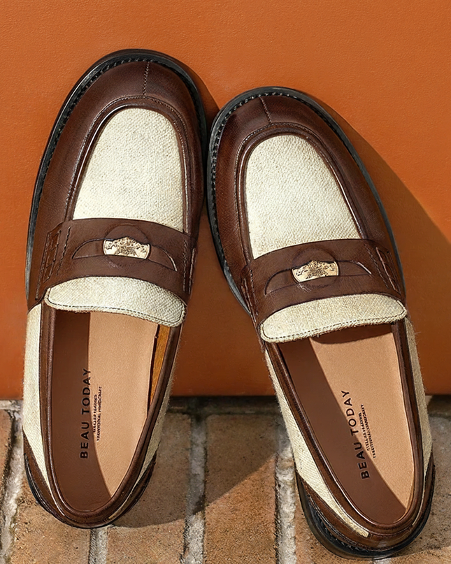 Cat Embroidered Ballet loafer for women