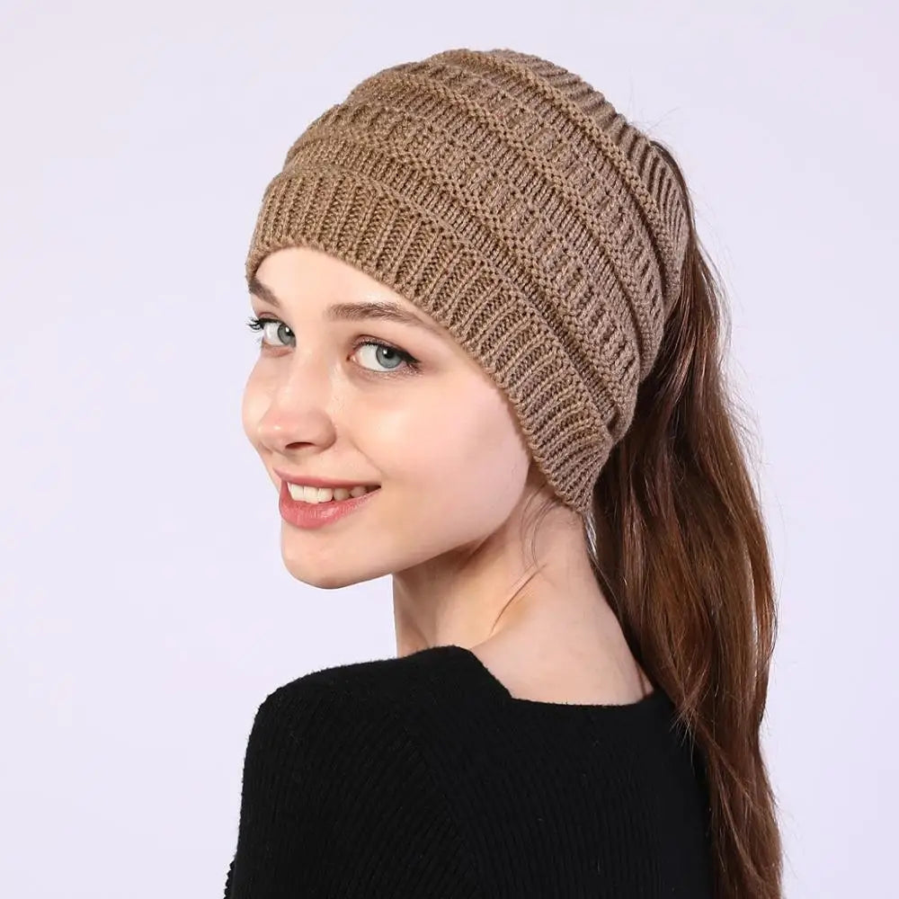Women’s Ponytail Knitted Beanie-HighTouch