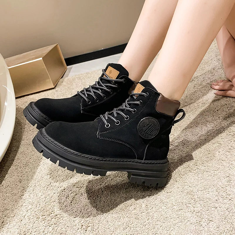 New Style Internet Popular Front Lace-up British Boots Women's Tricolor Short Thick Heel Ankle Low