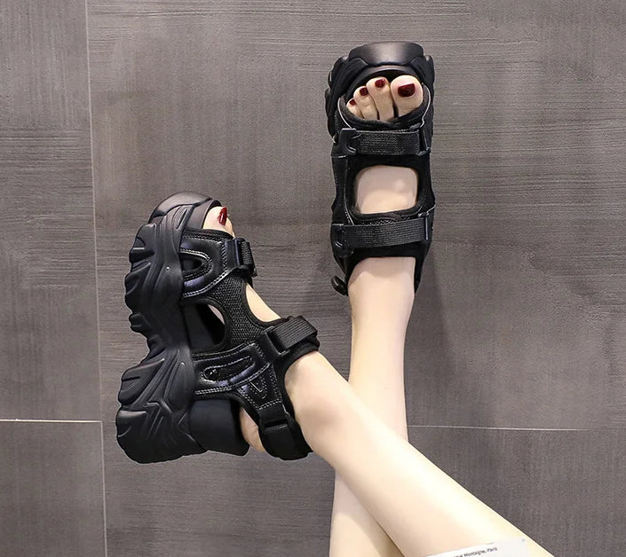 Lightweight Outdoor Sandals – Waterproof & Anti-Slip for Spring, Summer & Autumn