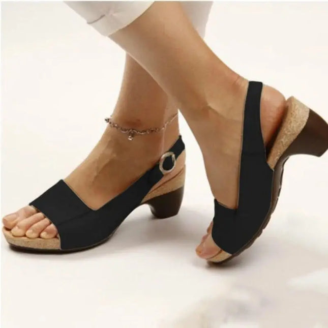 2025 Summer New Women's Shoes European Andplatform Shoe Flat Sandals Mens Sandals Slides Sandales Pour Femmes