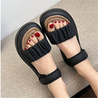 Black / 35