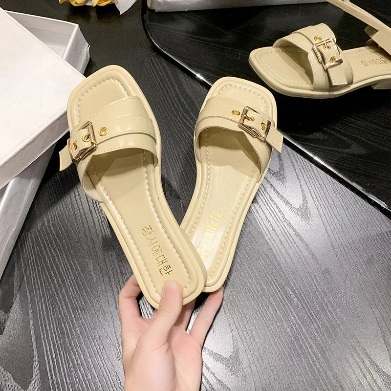 Stylish Outdoor PU Slippers with Gold Buckle – All-Season Comfort | Model 221