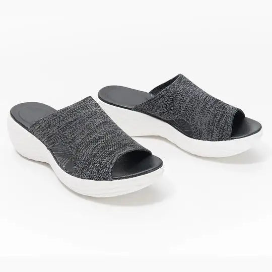 Comfort-Boost Plus-Size Beach Sandals – Hidden Lift, Wide-Fit, All-Day Ease