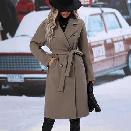 Elegant Helsinki Double-Breasted Coat – Women’s Tailored Outerwear