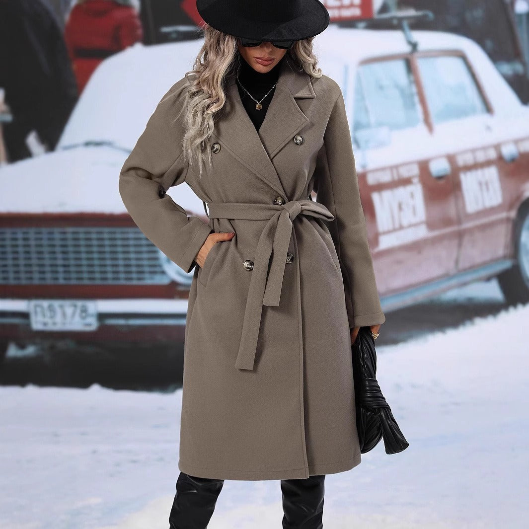 Elegant Helsinki Double-Breasted Coat – Women’s Tailored Outerwear
