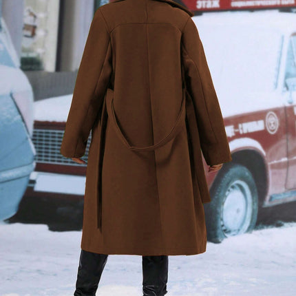 Elegant Helsinki Double-Breasted Coat – Women’s Tailored Outerwear