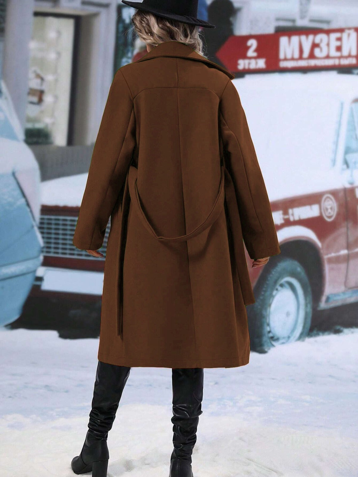 Elegant Helsinki Double-Breasted Coat – Women’s Tailored Outerwear