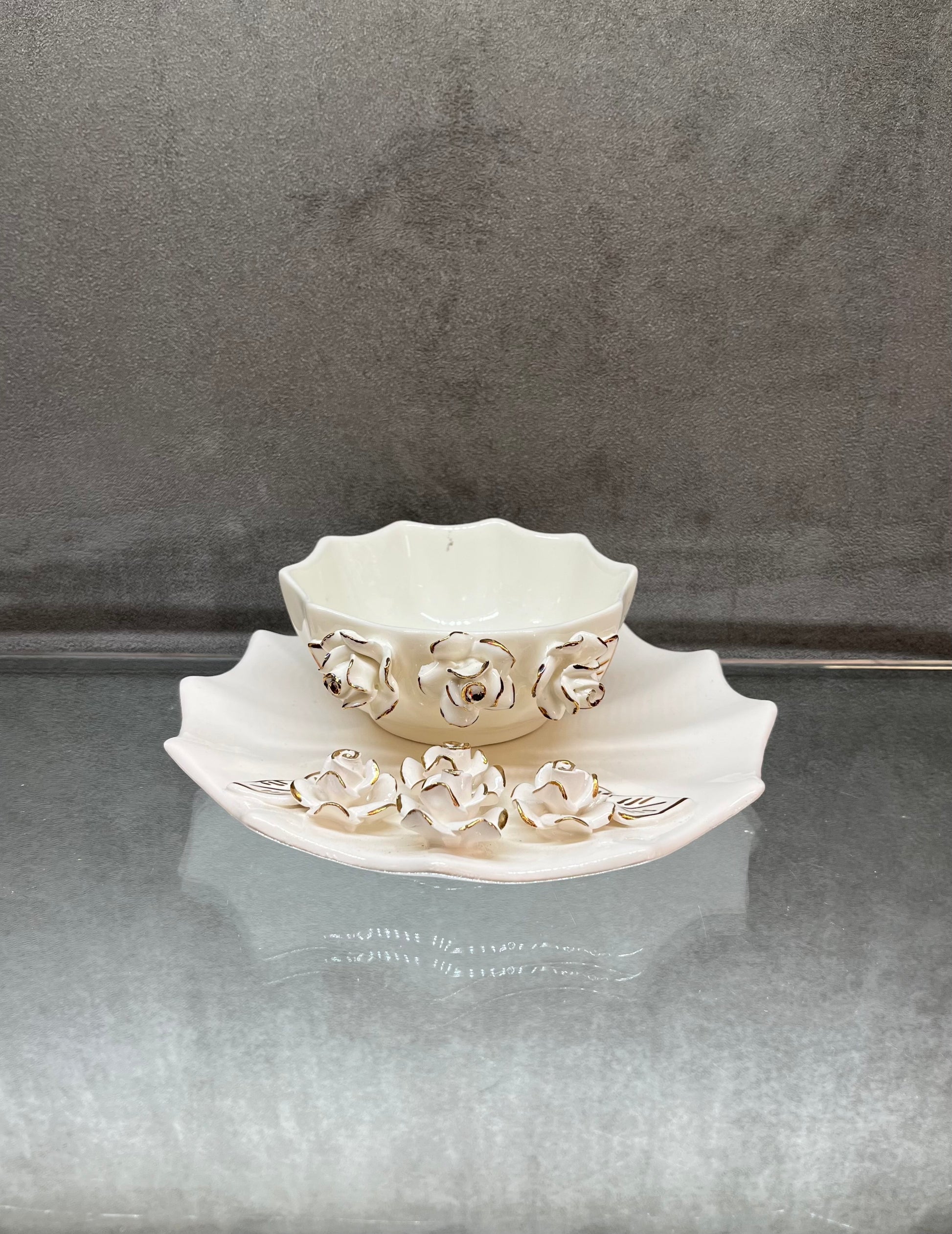 White Ceramic Flower Plate+Bowl - HighTouch 