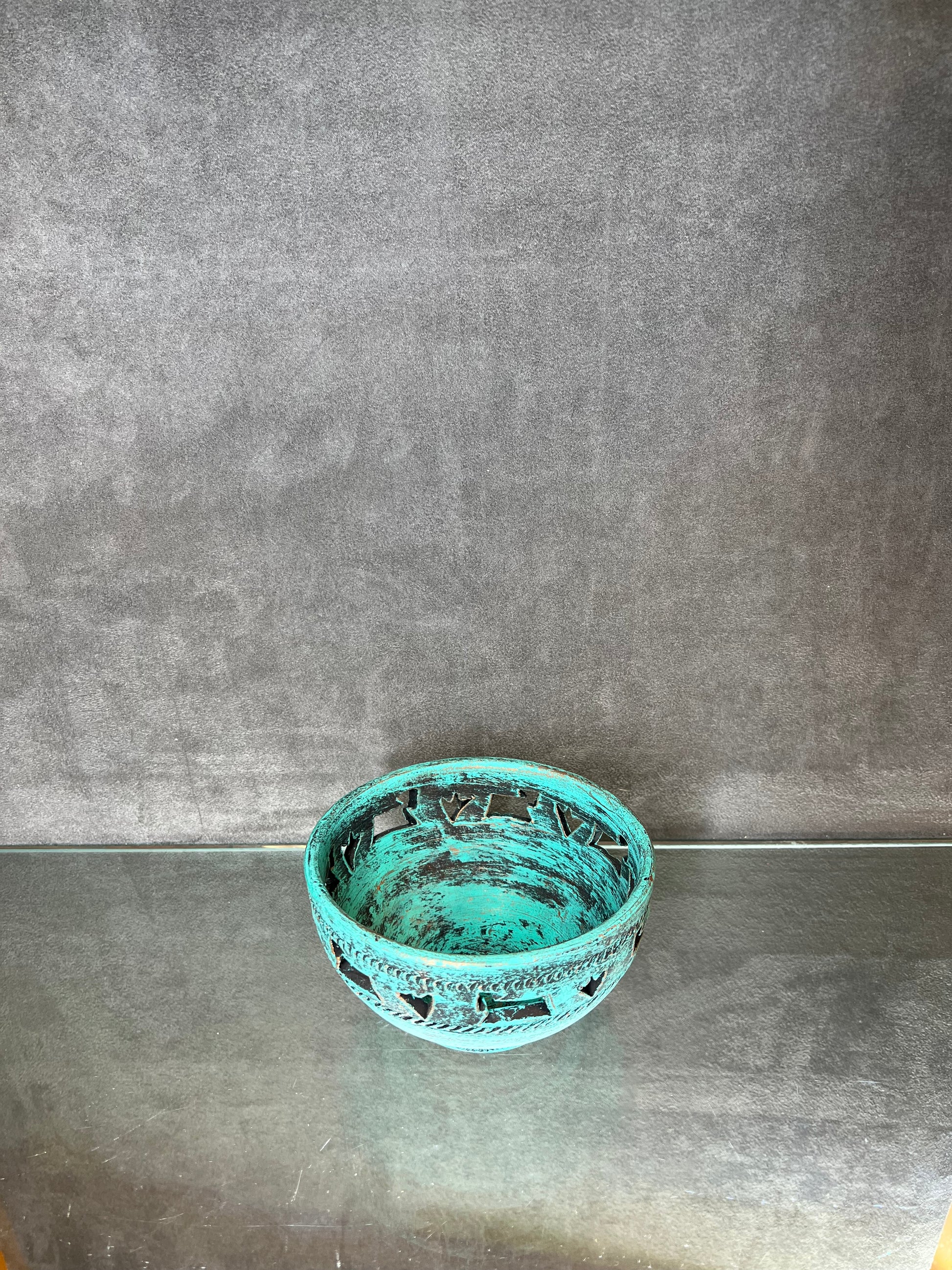 Sea Green Ceramic Serving Bowl - HighTouch 