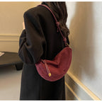 Cross-border high-end quality handbag, women's large-capacity 2024 new autumn and winter niche design, retro crossbody bag, dumpling bag-HighTouch