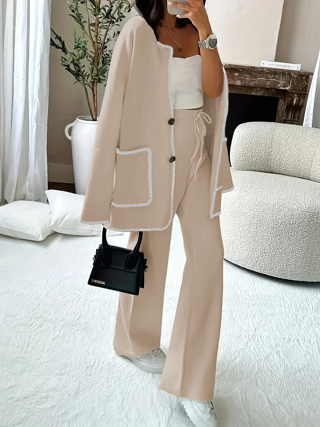 Relaxed Solid-Colour Layer – Effortlessly Chic Spring/Summer Outerwear-HighTouch