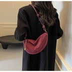 Cross-border high-end quality handbag, women's large-capacity 2024 new autumn and winter niche design, retro crossbody bag, dumpling bag-HighTouch
