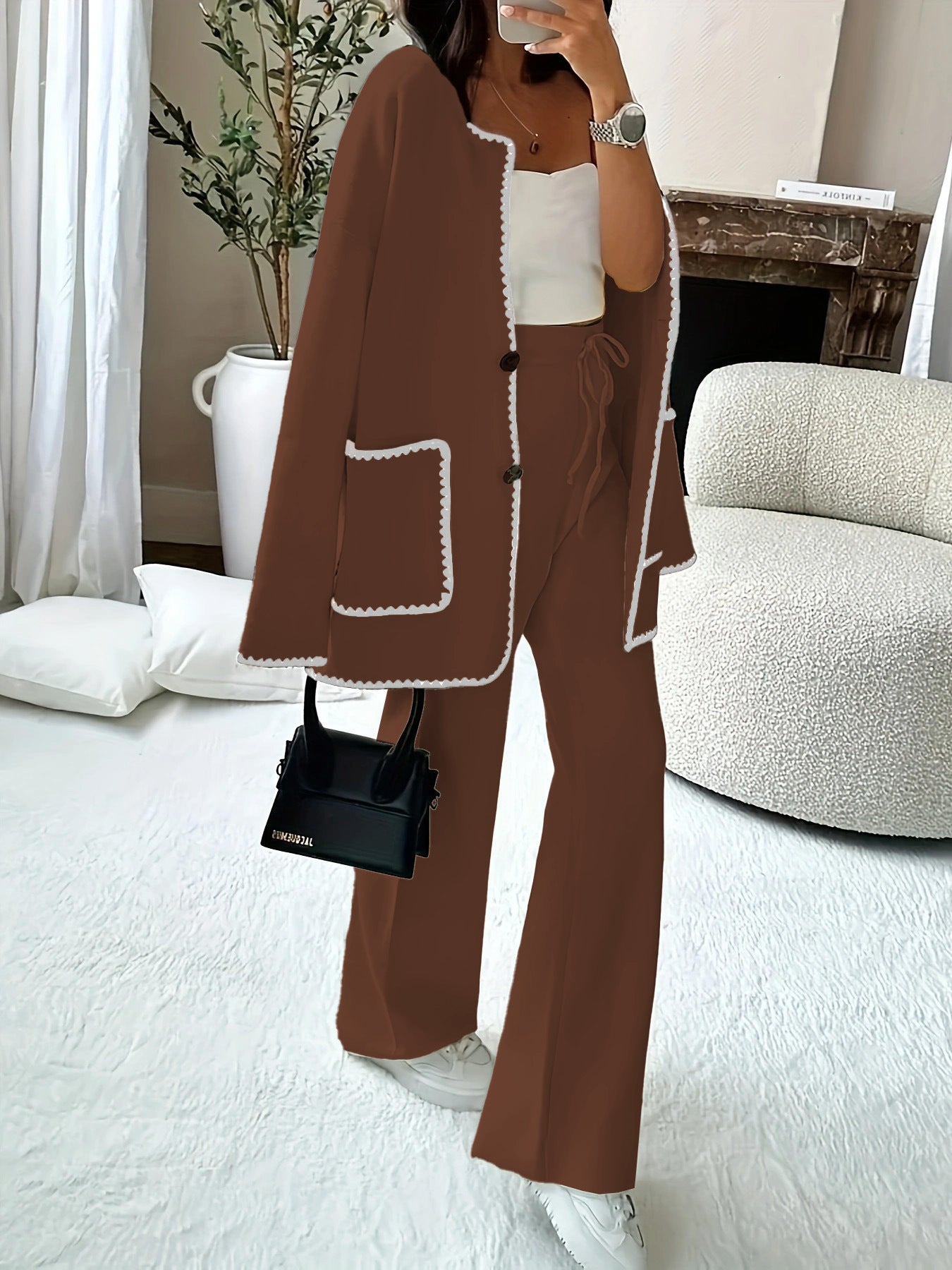Relaxed Solid-Colour Layer – Effortlessly Chic Spring/Summer Outerwear-HighTouch