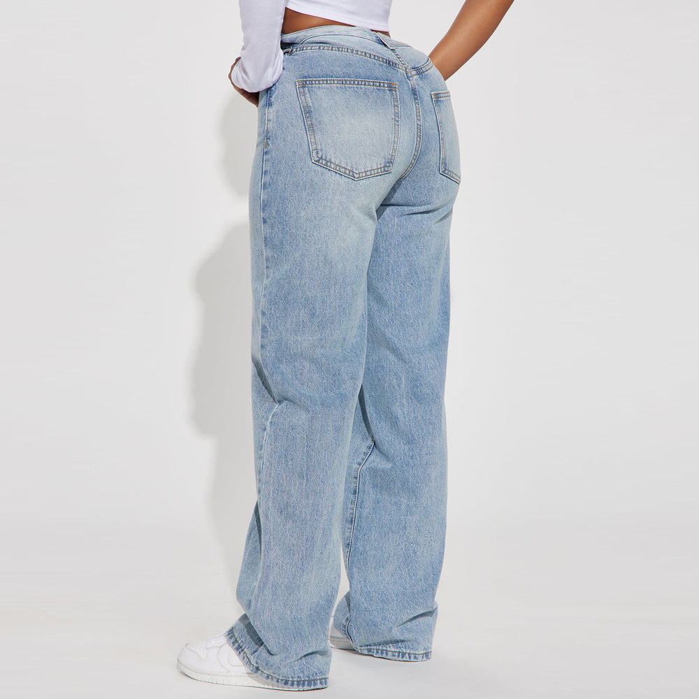 Light Blue High-Waisted Straight-Leg Jeans – Vintage Wash Comfort-HighTouch
