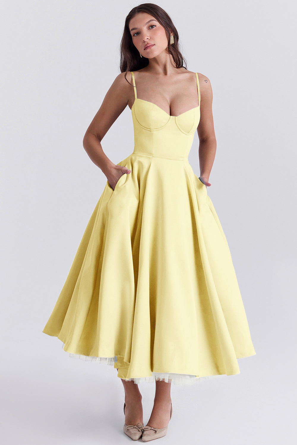 Double-Layer Tulle Halter Maxi Dress – Elegant French-HighTouch