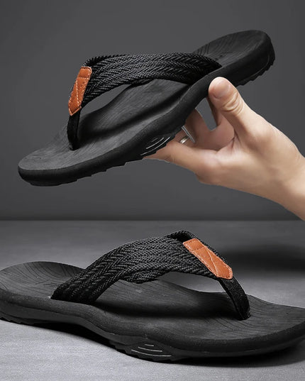 High Quality Brand Fashion Men Flip Flops Summer Beach Flip Flops Men Casual Breathable Thicken Beach Men Slippers Outdoor