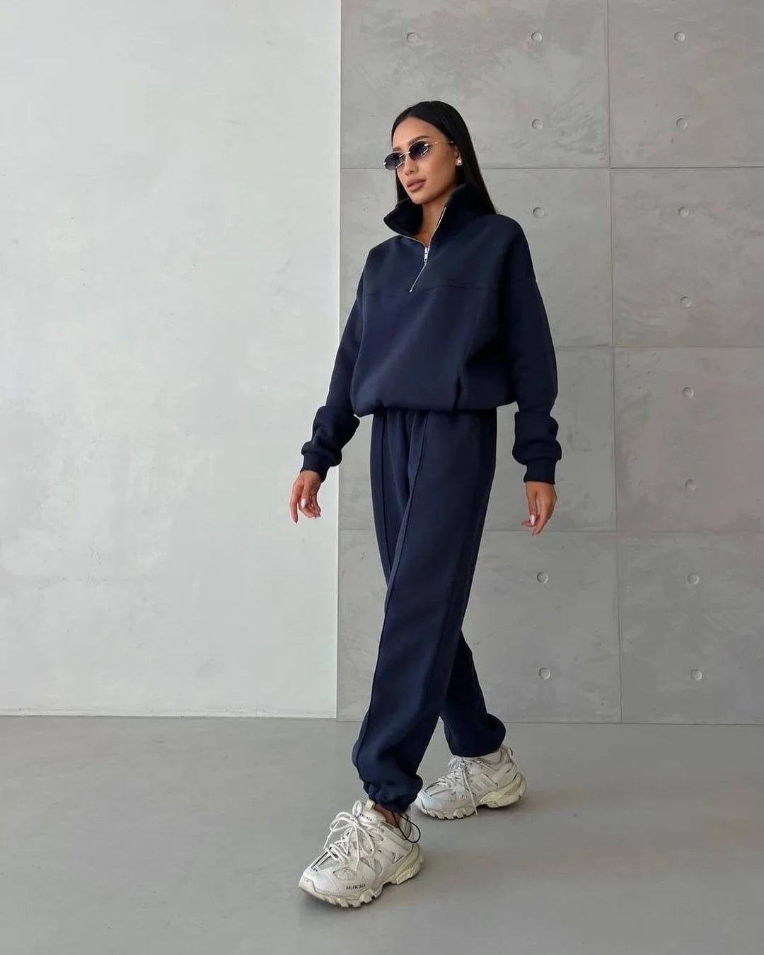 Women’s Fleece Tracksuit Set – Soft Hoodie & Jogger Pants for Cozy Style